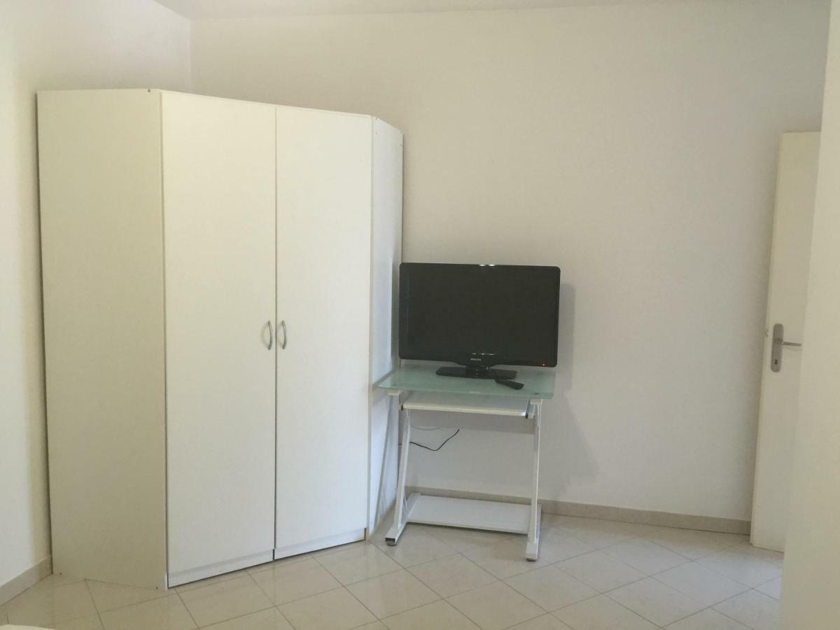 Apartmani Irena Jezevac Krk Island Exterior foto