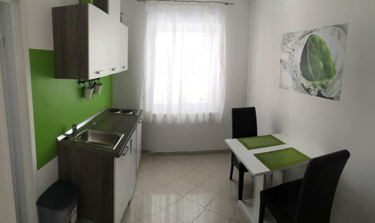 Apartmani Irena Jezevac Krk Island Exterior foto